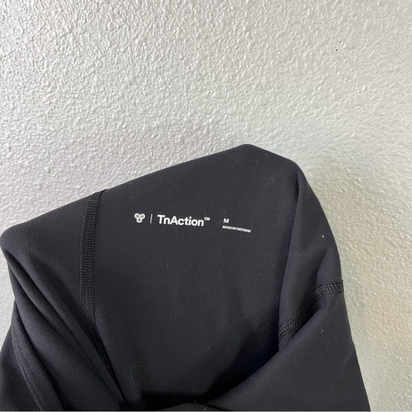 Aritzia TNAction Flare Black Super Soft Sporty Jumpsuit size medium - Picture 6 of 6